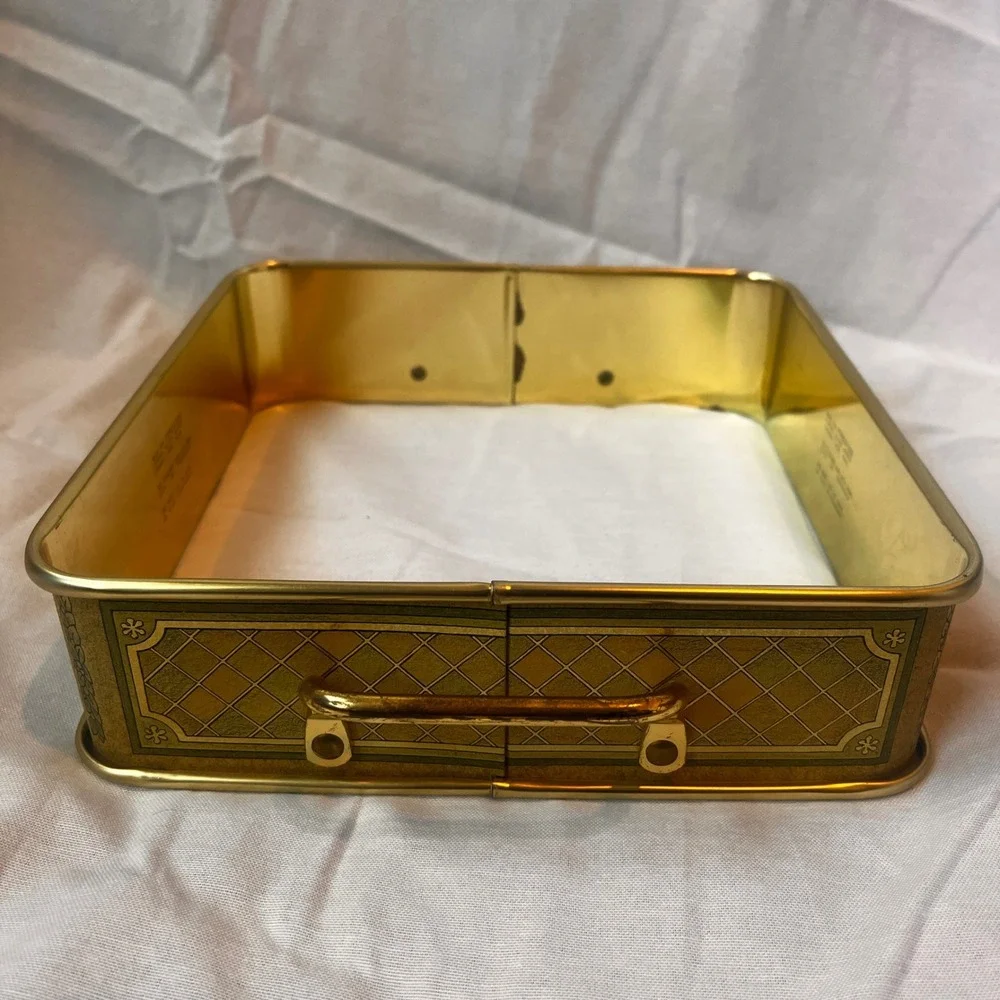 VTG. PYREX 222 For Glass Baking Casserole 8x8